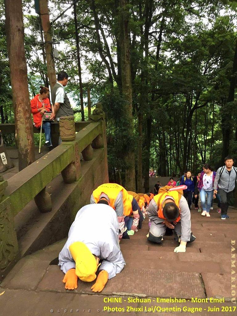 Emeishan 089.JPG